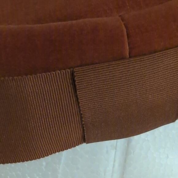 Elegant Vintage Brown/Rust Velour Beret with Black Pom Pom NWT - Picture 3 of 8